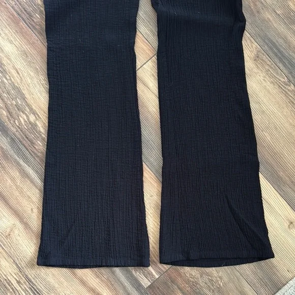 Zara Midnight Black Textured Flared Trousers. Size L. - Picture 6 of 6